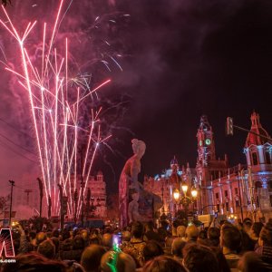 L' Alba de les Falles