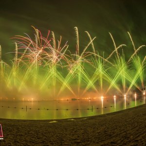 Demo Vuurwerktoppers.nl - Vuurwerk foto's