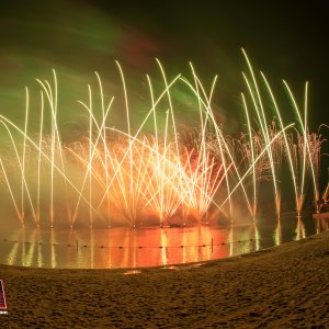 Demo Vuurwerktoppers.nl - Vuurwerk foto's