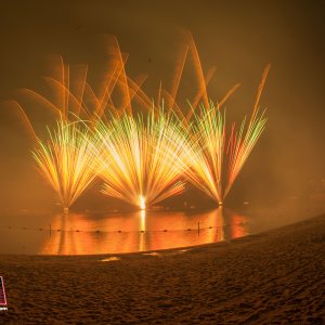 Demo Vuurwerktoppers.nl - Vuurwerk foto's