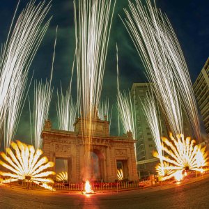 Cabalgata del Fuego - Pirotecnia Vulcano