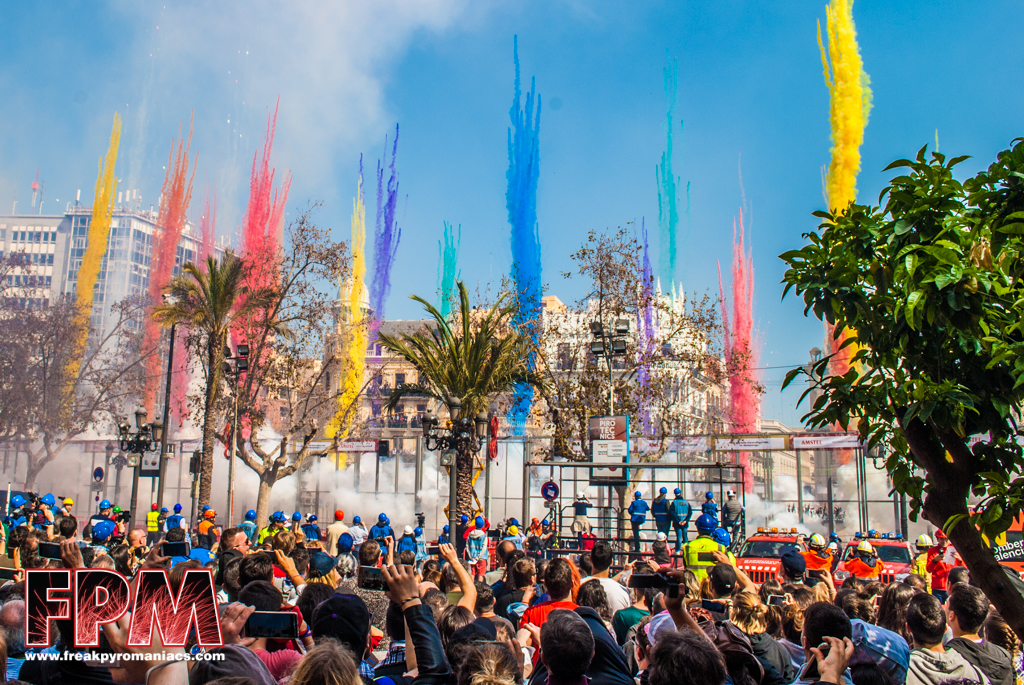14-03-2017 - Mascleta Pirotecnia Vulcano