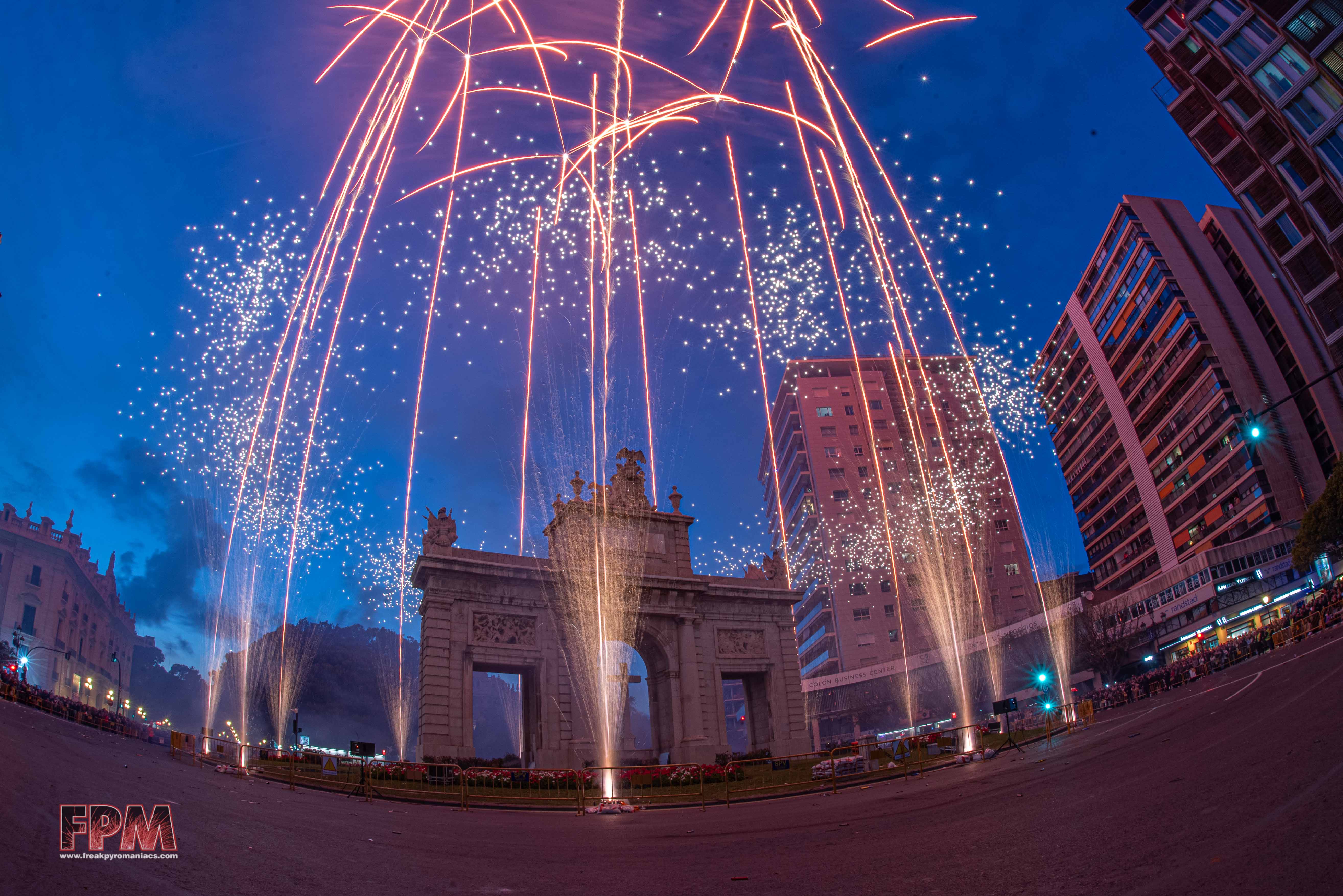 Cabalgata del Fuego - Pirotecnia Vulcano