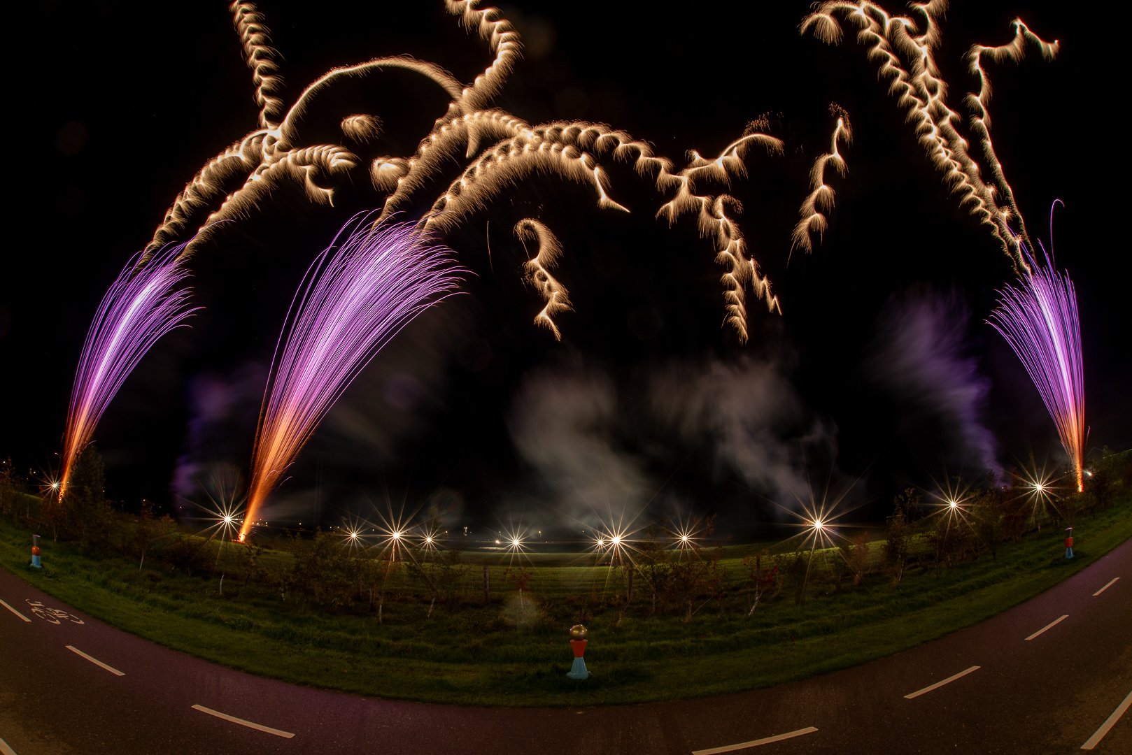 DRU - Ulft 2025 - Hello Fireworks